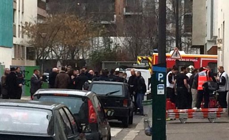 Une attaque au siège de Charlie Hebdo fait 12 morts 