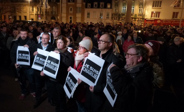 Charlie Hebdo : un millier de personnes rassemblées à Cherbourg