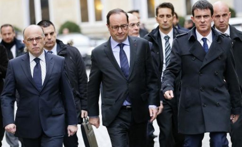 Paris (AFP). Probable embellie de la cote de Hollande mais gare au feu de paille