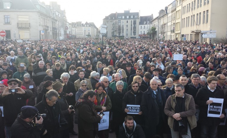 Marche républicaine : 25.000 personnes à Cherbourg