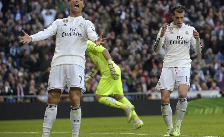 Paris (AFP). Football: Ronaldo, grand favori pour un troisième Ballon d'Or
