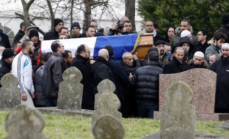 Bobigny (AFP). Charlie Hebdo: obsèques du policier Ahmed Merabet à Bobigny