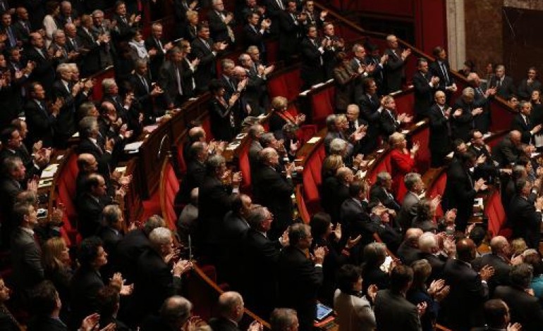 Paris (AFP). Le Parlement approuve la poursuite de l'intervention française en Irak
