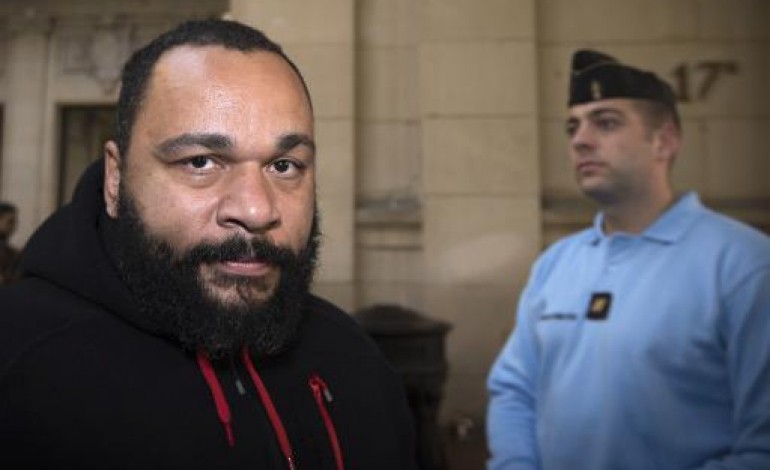 Paris (AFP). Dieudonné sera jugé en correctionnelle pour apologie du terrorisme