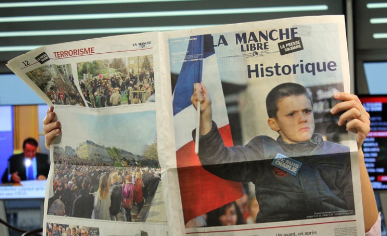 Charlie Hebdo va-t-il sauver la presse du déclin ?