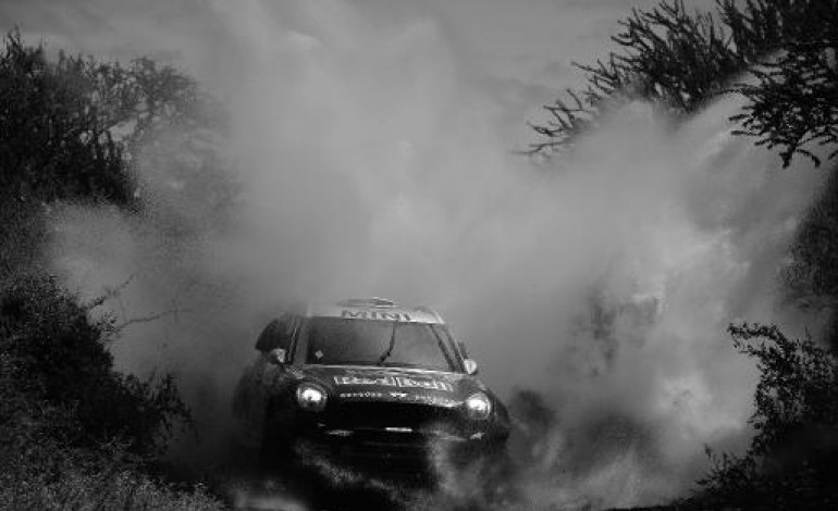 Baradero (Argentine) (AFP). Dakar: le Qatari Nasser Al-Attiyah remporte son 2e rallye auto, Coma, son 5e