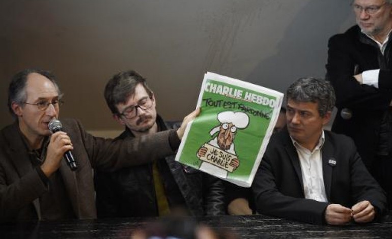 Paris (AFP). Charlie Hebdo réimprimé pour atteindre 7 millions d'exemplaires 