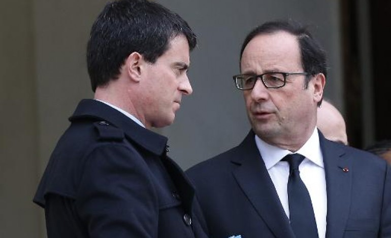 Paris (AFP). Bond record de popularité pour Hollande et Valls après les attentats