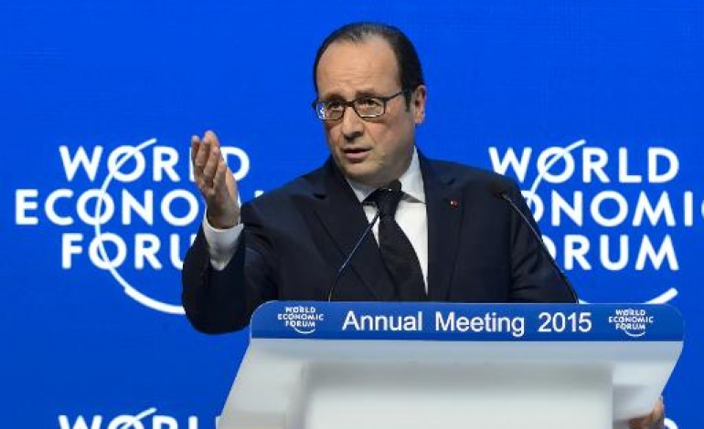 Davos (Suisse) (AFP). Davos: appel de Hollande à lutter contre le terrorisme et agir pour le climat