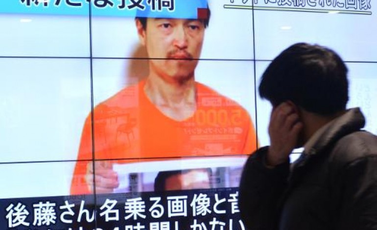 Tokyo (AFP). Otages du groupe EI: le Japon indigné mais démuni devant les nouvelles menaces 