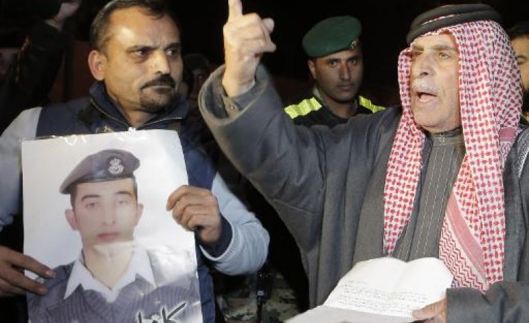 Amman (AFP). Le groupe Etat islamique menace de tuer un otage jordanien