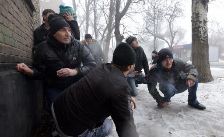 Kiev (AFP). Ukraine: les séparatistes menacent d'élargir l'offensive, 24 morts dans l'Est