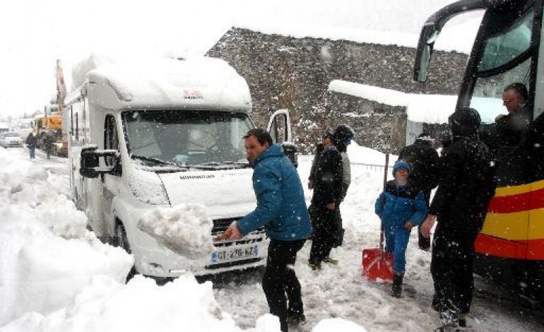 Paris (AFP). Neige dans les Pyrénées: fin de l'alerte orange sur les cinq départements 