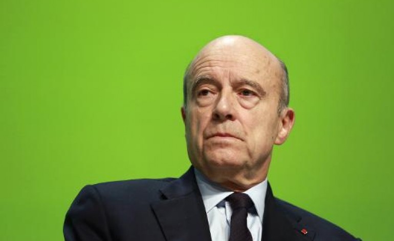 Paris (AFP). Doubs: Juppé appelle à faire barrage au FN et voterait PS 
