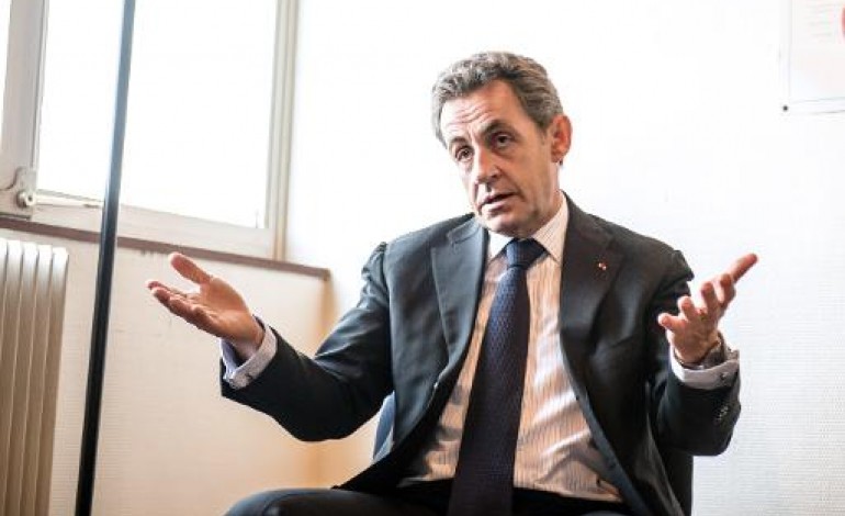 Paris (AFP). Doubs: Sarkozy évoque un risque d'explosion de l'UMP