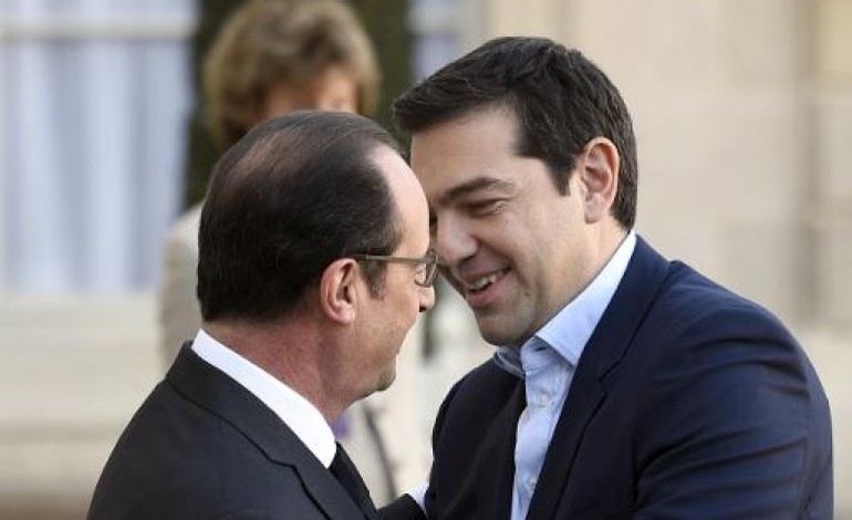 Paris (AFP). La Grèce promet des réformes à l'UE et appelle Paris à la rescousse