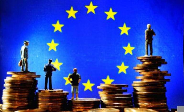 Bruxelles (AFP). La zone euro va un peu mieux, mais doit faire face à la déflation
