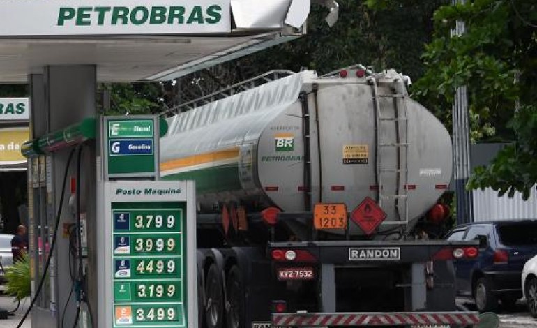 Sao Paulo (AFP). Brésil: l'action Petrobras s'effondre après des fuites sur le nom de son nouveau président