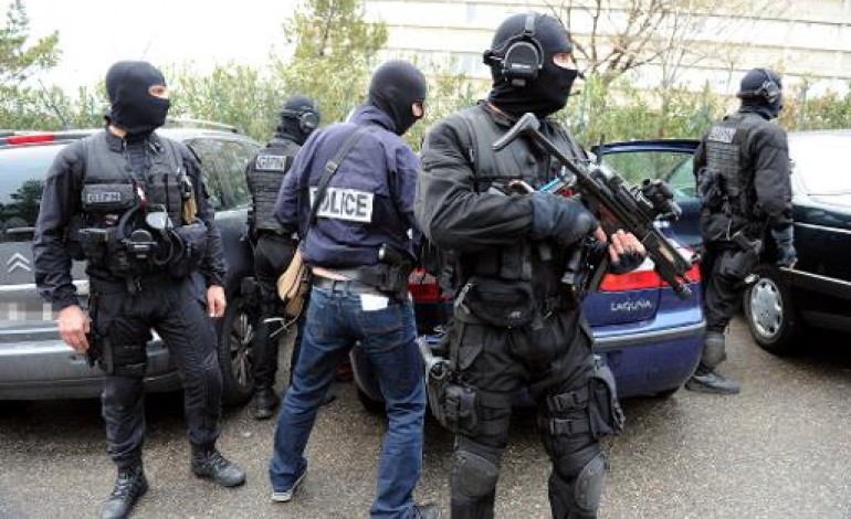 Marseille (AFP). Marseille: opération de police dans une cité après des tirs en l'air 