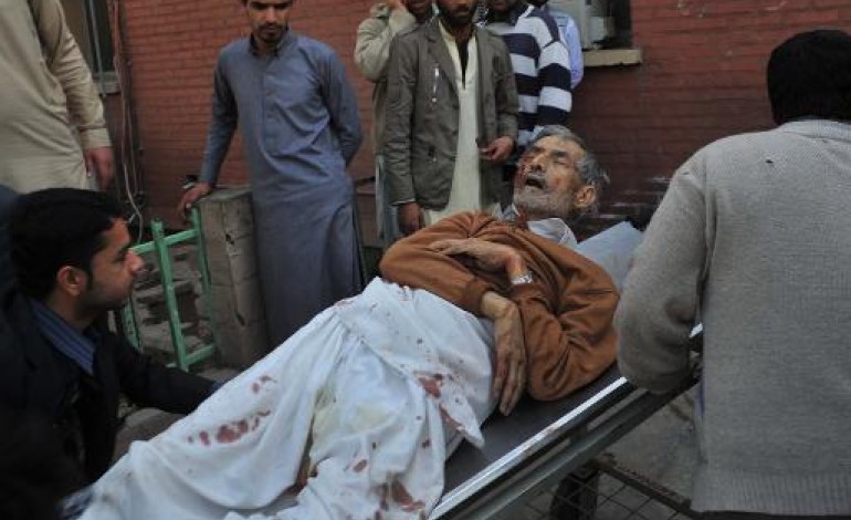 Peshawar (Pakistan) (AFP). Pakistan: 16 morts après un raid taliban contre une mosquée chiite