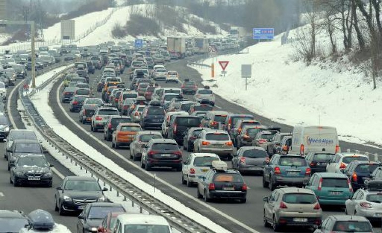 Lyon (AFP). Trafic chargé en Rhône-Alpes sur les routes menant aux stations de ski