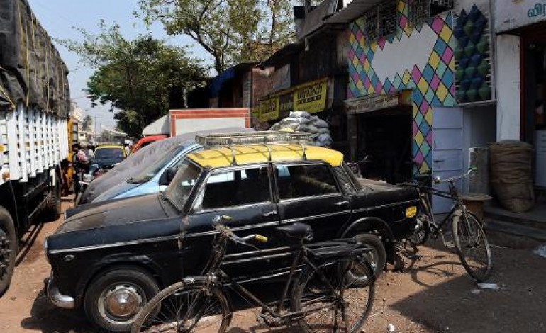 Bombay (AFP). Inde: le bidonville géant de Bombay tient sa première biennale d'art