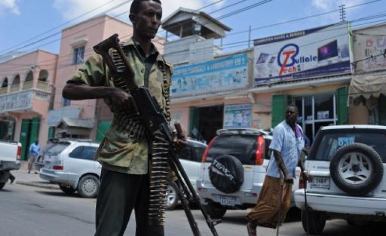 Mogadiscio (AFP). Somalie: au moins 25 morts dans une attaque shebab contre un hôtel de Mogadiscio