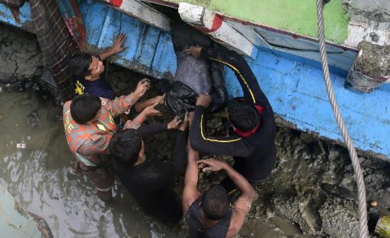 Dacca (AFP). Bangladesh: le bilan du naufrage d'un ferry s'alourdit à 69 morts