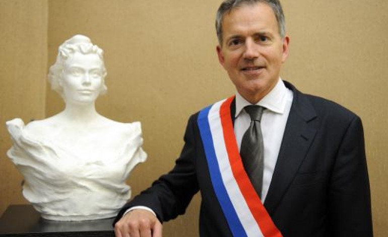 Paris (AFP). Des élus français rencontrent Assad à Damas et défient la ligne officielle de Paris