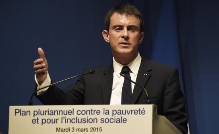 Paris (AFP). Valls précise les contours de la nouvelle prime d'activité 