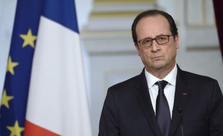 Paris (AFP). Hollande en visite le 11 mai à Cuba, une première pour un président français