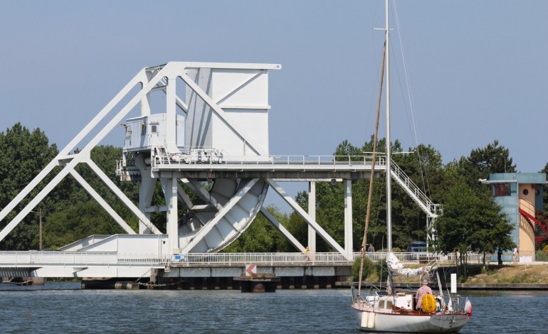 Le pont de Bénouville sera fermé du 9 au 20 mars