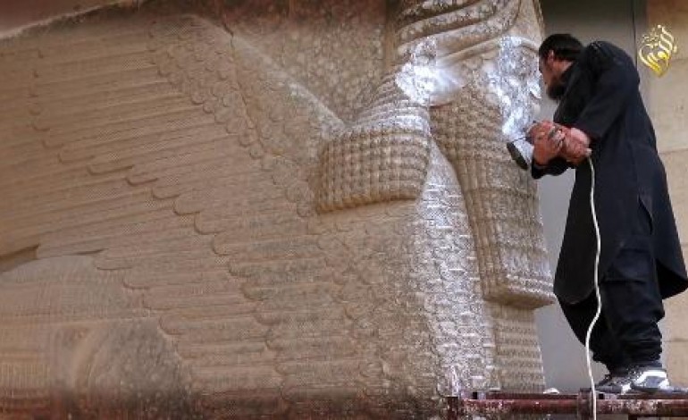 Bagdad (AFP). Irak: destruction par l'EI des ruines assyriennes de Nimroud