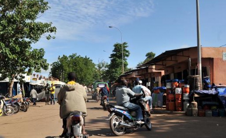Bamako (AFP). Attentat de Bamako: deux suspects arrêtés et interrogés 