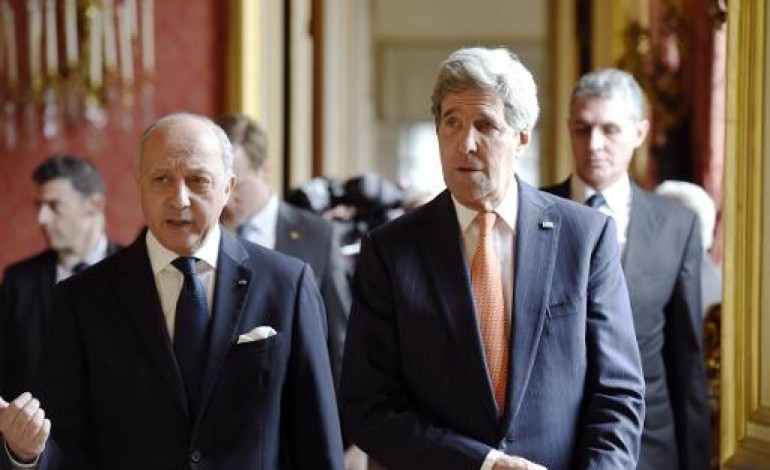 Paris (AFP). Nucléaire iranien: France et Etats-Unis d'accord, assure Kerry