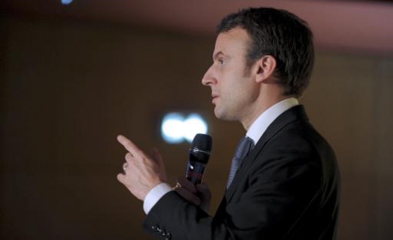 Paris (AFP). Autoroutes: Macron veut remettre à plat les contrats