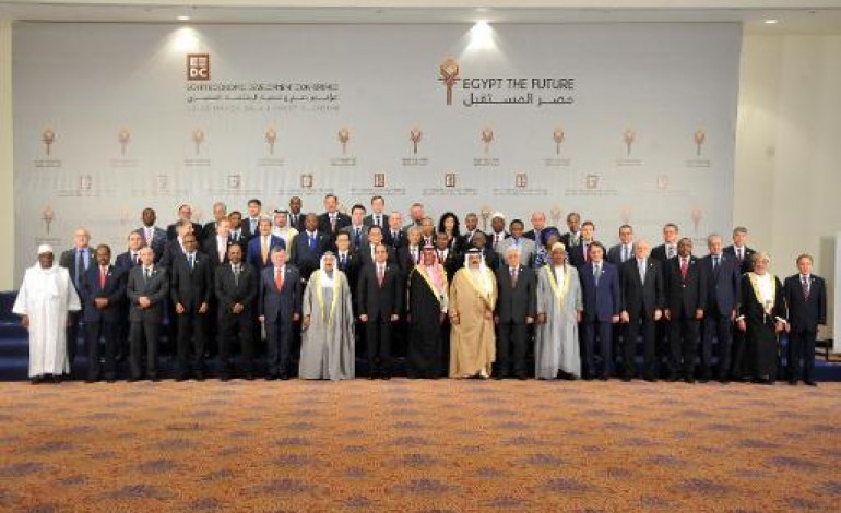 Charm el-Cheikh (Egypte) (AFP). Les monarchies du Golfe promettent 12 milliards de dollars à l'Egypte