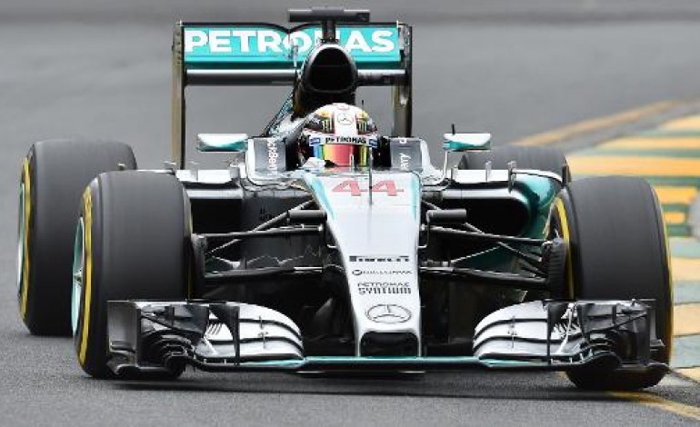 Melbourne (AFP). GP d'Australie: Lewis Hamilton, le champion en pole position 