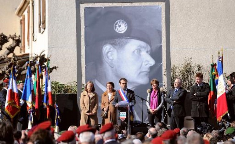 Béziers (AFP). A Béziers, Robert Ménard rend hommage à un partisan de l'Algérie française
