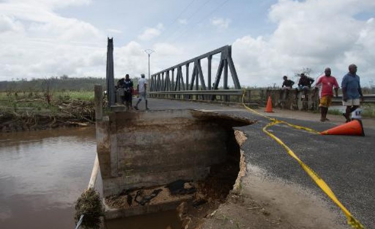 Suva (Fidji) (AFP). L'aide commence à arriver au Vanuatu dévasté par le cyclone Pam