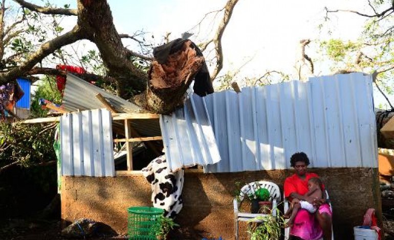 Tanna (Vanuatu) (AFP). Vanuatu: l'aide arrive, mais des îles restent coupées du monde