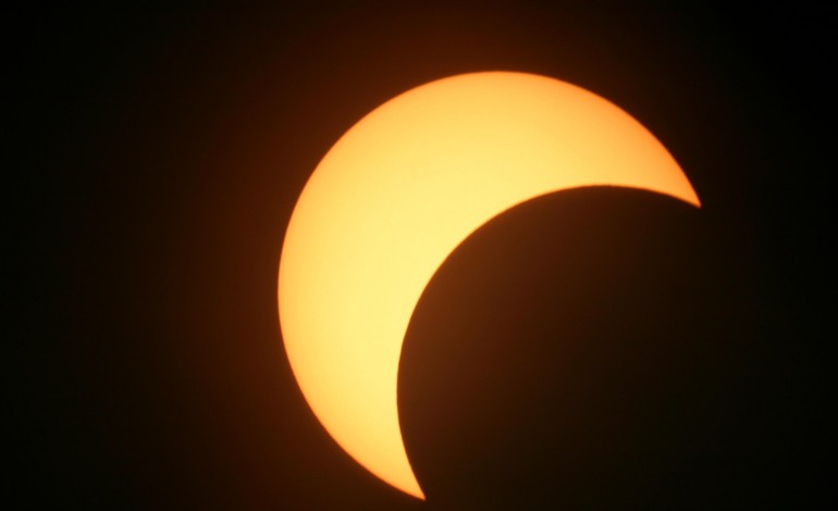 Eclipse et printemps à l'honneur au planétarium Ludiver