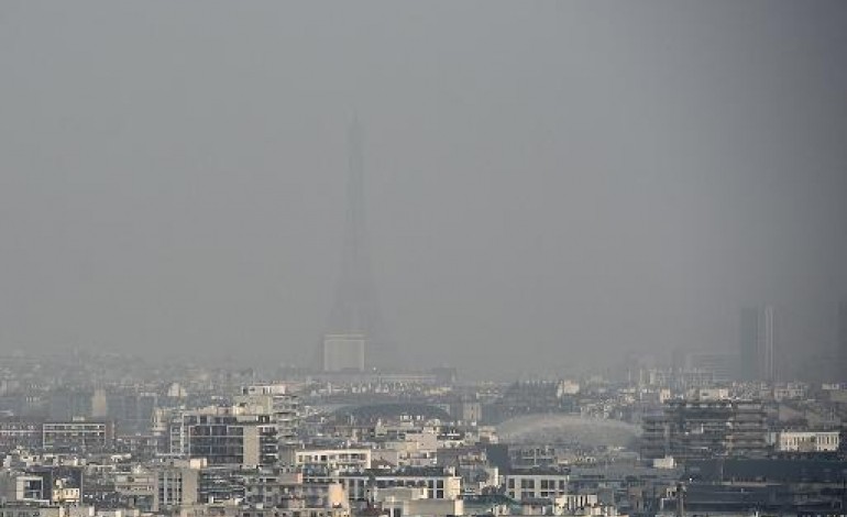 Paris (AFP). Pollution: la mairie de Paris demande la circulation alternée pour vendredi