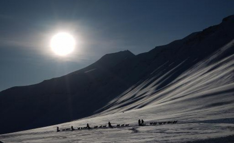 Longyearbyen (AFP). Eclipse solaire totale attendue dans la matinée