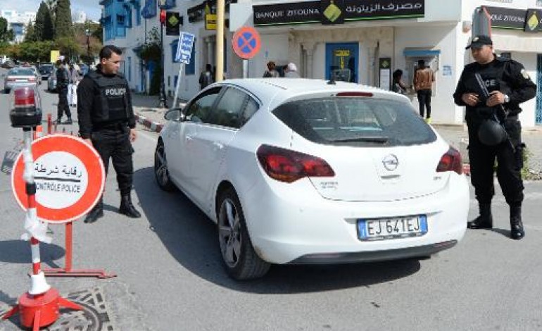 Tunis (AFP). Tunis sur la piste d'un troisième auteur de l'attentat du Bardo