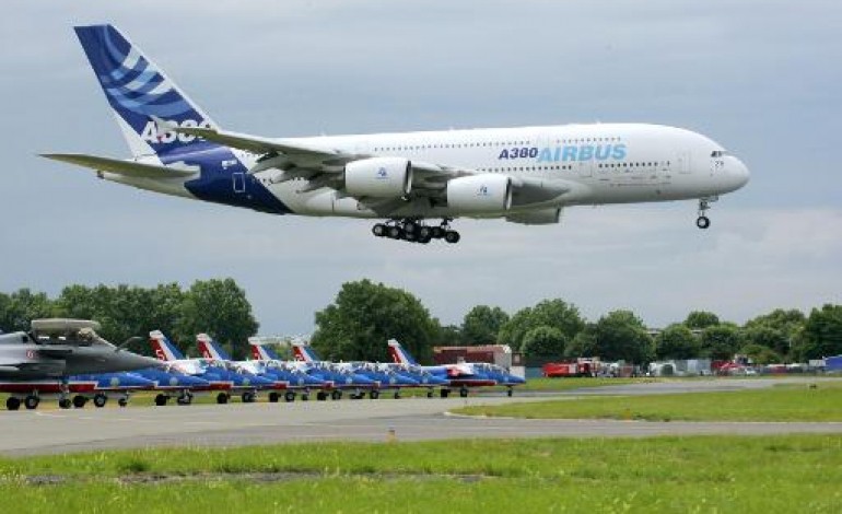 Paris (AFP). Airbus Group se désengage un peu plus de Dassault Aviation