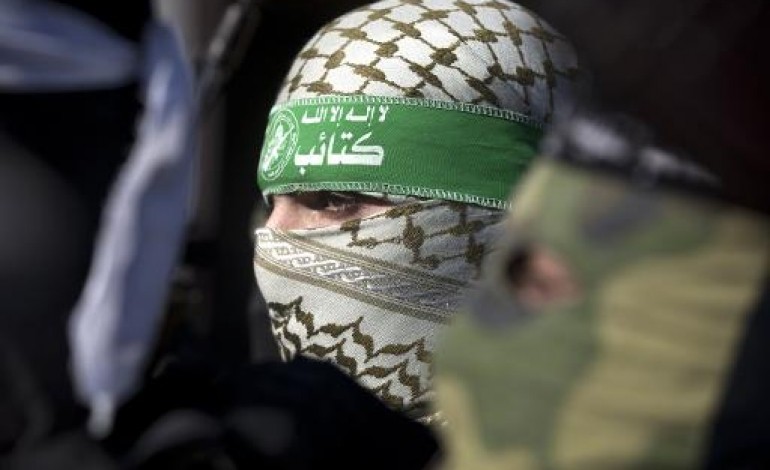 Jérusalem (AFP). Gaza: Amnesty accuse les groupes armés palestiniens de crimes de guerre