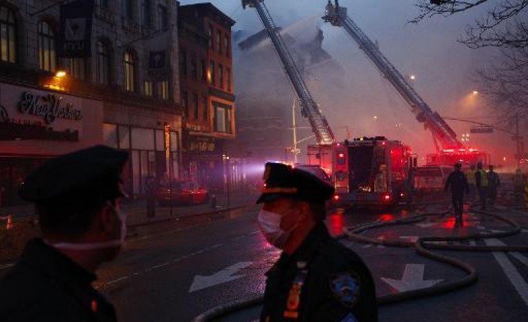 New York (AFP). Dix-neuf blessés à New York après une explosion probablement due au gaz