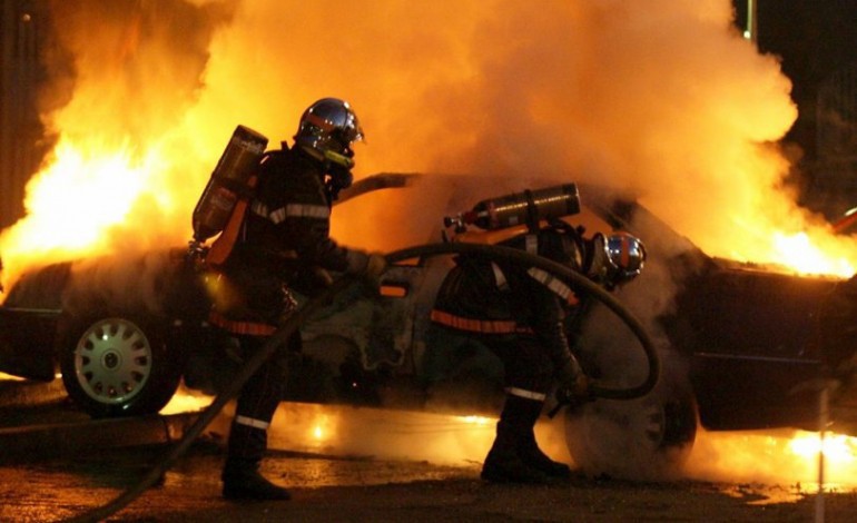 Violences urbaines : 6 voitures incendiées à Alençon