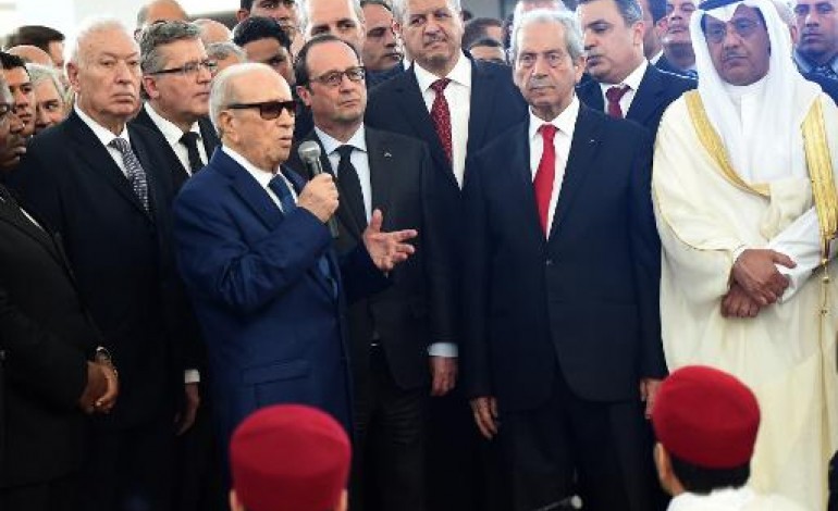 Tunis (AFP). Tunisie: grande marche contre le terrorisme à Tunis